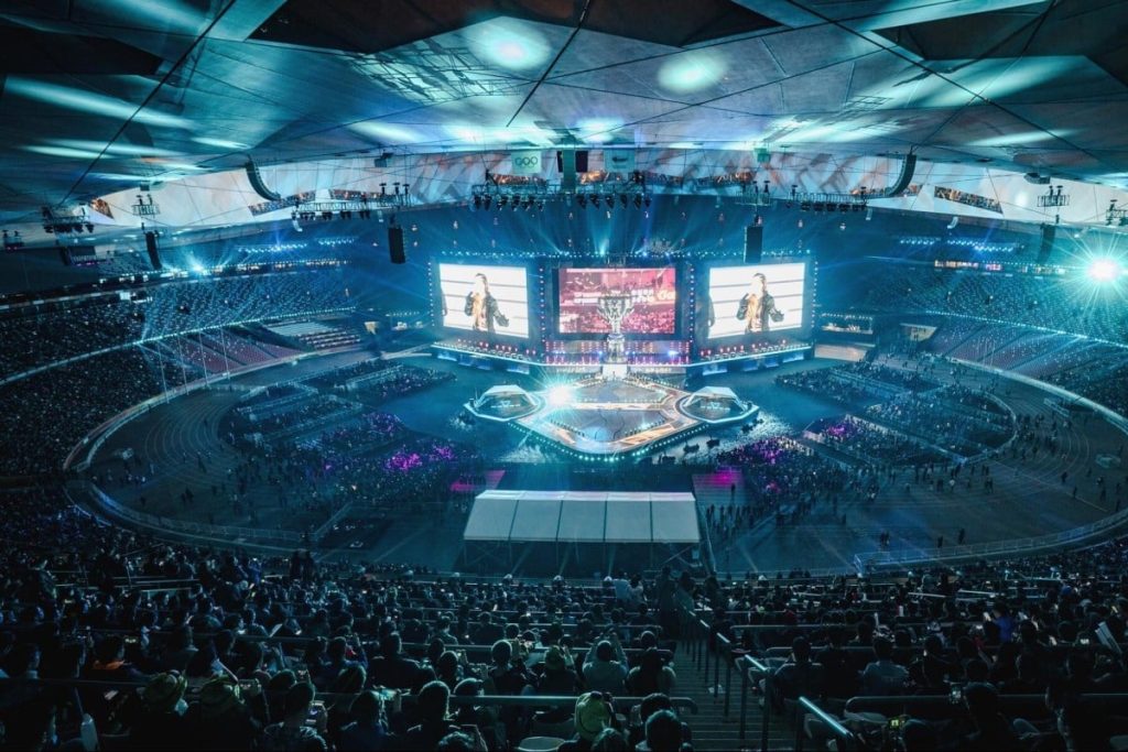 Do nicho ao fenômeno global: E-sports, tecnologia, cultura e protagonismo